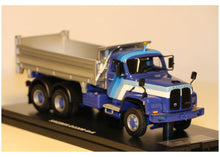 Lade das Bild in den Galerie-Viewer, Saurer D330B 6x6 Kipper Messe blau 1:50