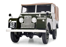 Lade das Bild in den Galerie-Viewer, Land Rover 80 dunkelgrün 1:12