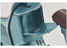 Lade das Bild in den Galerie-Viewer, Motorrad PX 125 70 Years blau met 1:10