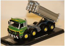 Lade das Bild in den Galerie-Viewer, Saurer D330B 8x4 Kipper Guyan 1:50