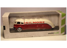 Lade das Bild in den Galerie-Viewer, White Gilmore Streamline Tank Truck (USA, 1935)