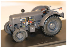 Lade das Bild in den Galerie-Viewer, Vevey 560 Armeetraktor 1:32