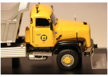 Lade das Bild in den Galerie-Viewer, Saurer D330B 6x6 Steinmulde Marti 1:50