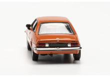 Lade das Bild in den Galerie-Viewer, Opel Manta B sienarot 1:87 
