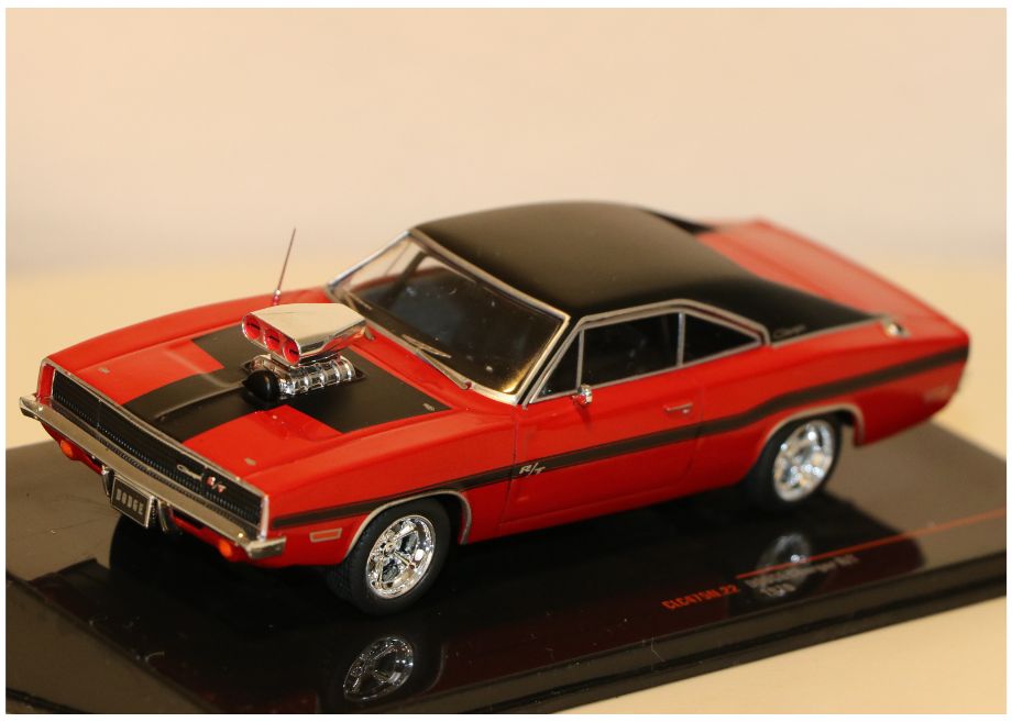Dodge Charger R/T 1970 Red/Black 1:43