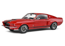 Lade das Bild in den Galerie-Viewer, Shelby Mustang GT500 rot 1:18
