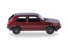 Lade das Bild in den Galerie-Viewer, VW Golf II Gti, tornadorot metallic 1:87
