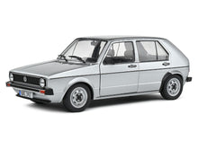 Lade das Bild in den Galerie-Viewer, VW Golf L - silber 1:18 
