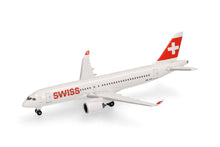 Lade das Bild in den Galerie-Viewer, Swiss International Air Lines Airbus A220-300 HB-JCU &quot;Davos&quot; 1:500
