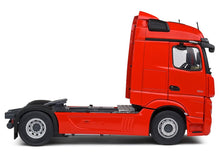 Lade das Bild in den Galerie-Viewer, Mercedes Benz Actros L rot  1:24
