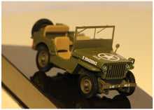 Lade das Bild in den Galerie-Viewer, Jeep Willys MB 1943 Olive Green 1:43
