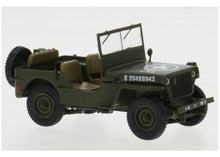 Lade das Bild in den Galerie-Viewer, Jeep Willys MB 1943 Olive Green 1:43
