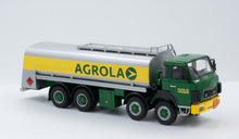 Lade das Bild in den Galerie-Viewer, Saurer D330B 8x4 Tankfahrzeug Agrola 1:50
