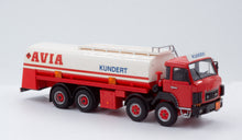 Lade das Bild in den Galerie-Viewer, Saurer D330B 8x4 Tankwagen Avia  1:50
