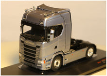 Lade das Bild in den Galerie-Viewer, Scania S-Series 2020 Blue  1:43
