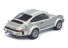 Lade das Bild in den Galerie-Viewer, Porsche 911 Röhrl X911 1:43 Resin
