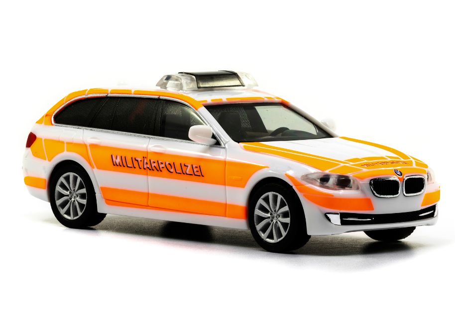 BMW 5er Touring Militärpolizei 1:87