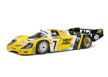 Lade das Bild in den Galerie-Viewer, Porsche 956 7 gelb
