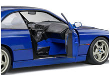 Lade das Bild in den Galerie-Viewer, BMW 850 CSI blau 1:18
