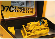 Lade das Bild in den Galerie-Viewer, Cat D7C Track Typ Tractor 1:50
