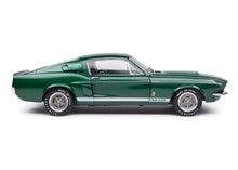 Lade das Bild in den Galerie-Viewer, Shelby Mustang GT500 grün 1:18

