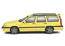 Lade das Bild in den Galerie-Viewer, Volvo 850 T5-R gelb 1:43
