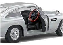 Lade das Bild in den Galerie-Viewer, Aston Martin DB5 silber 1:18
